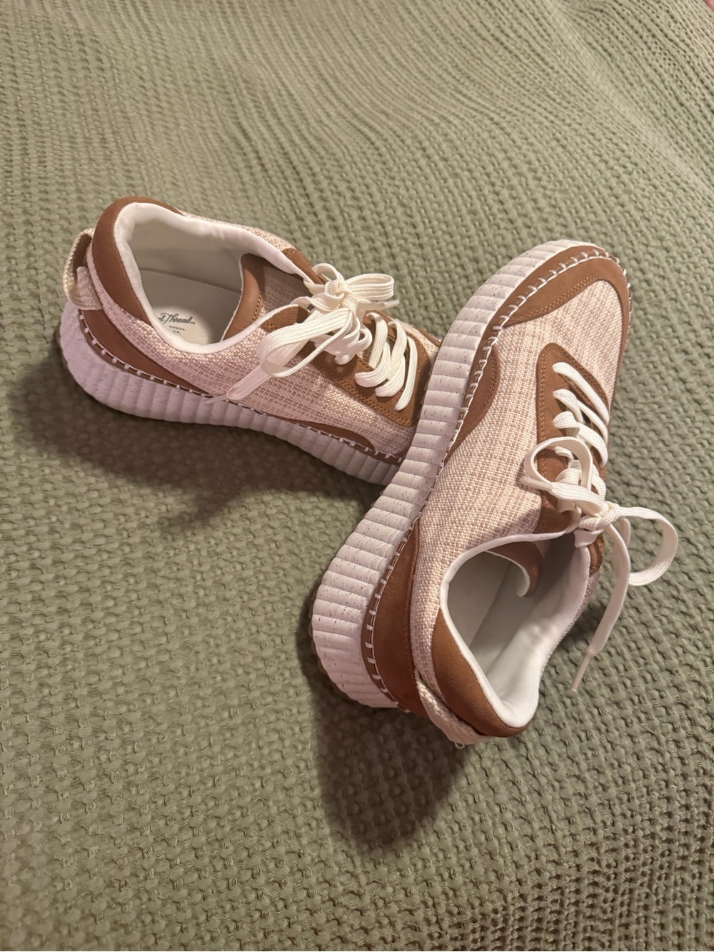 Women's Neutral Brown & Tan Casual Lace-Up Sneakers